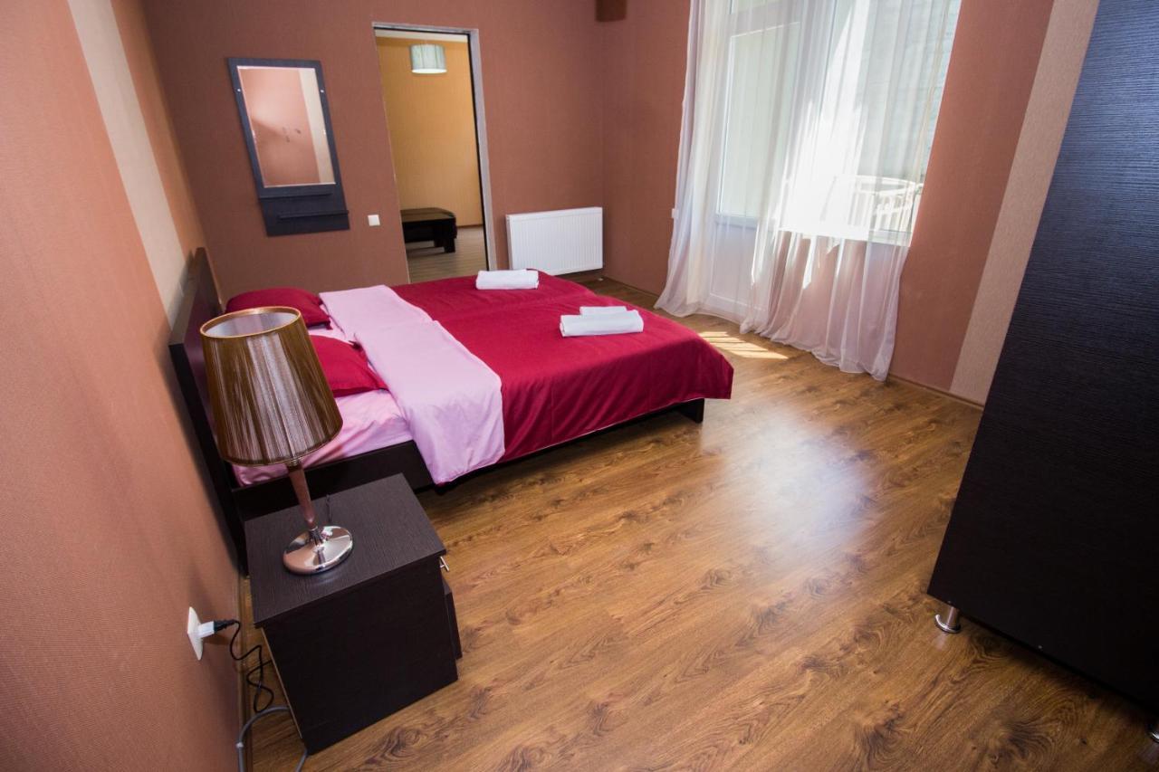 Hotel Tbili House à Tbilissi Extérieur photo